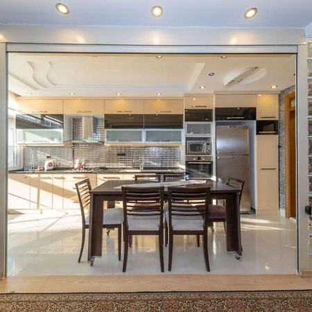 Lovely Flat With Sea View Near Beach In Muratpasa Antália Exterior foto