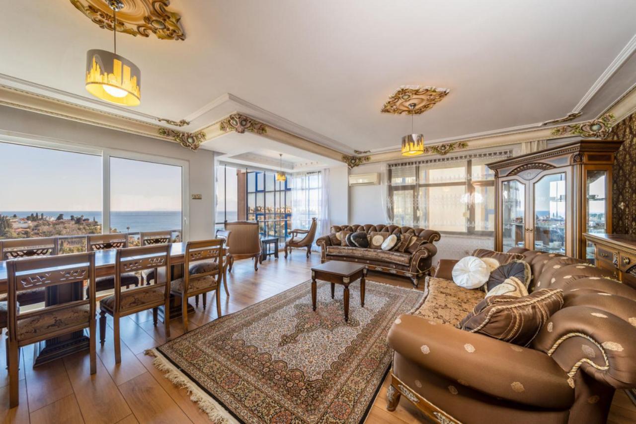 Lovely Flat With Sea View Near Beach In Muratpasa Antália Exterior foto
